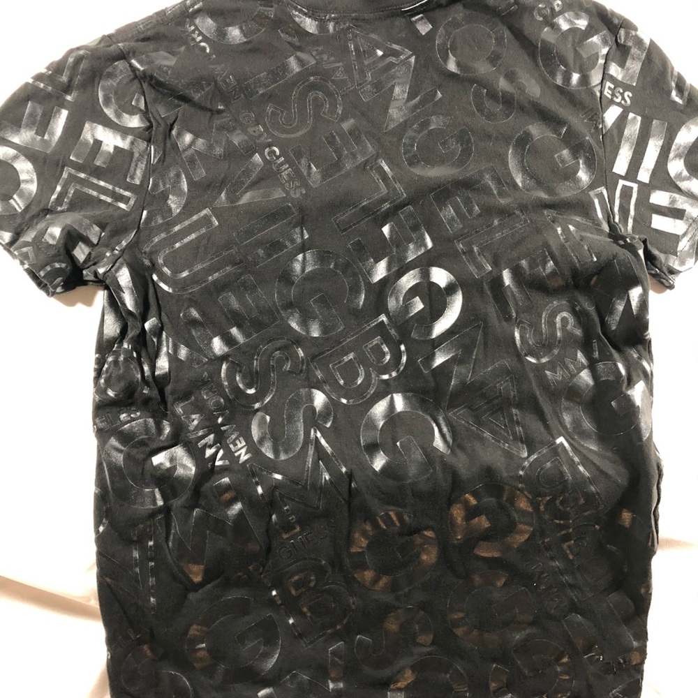 Men's guess shirt medium black w/ reflective